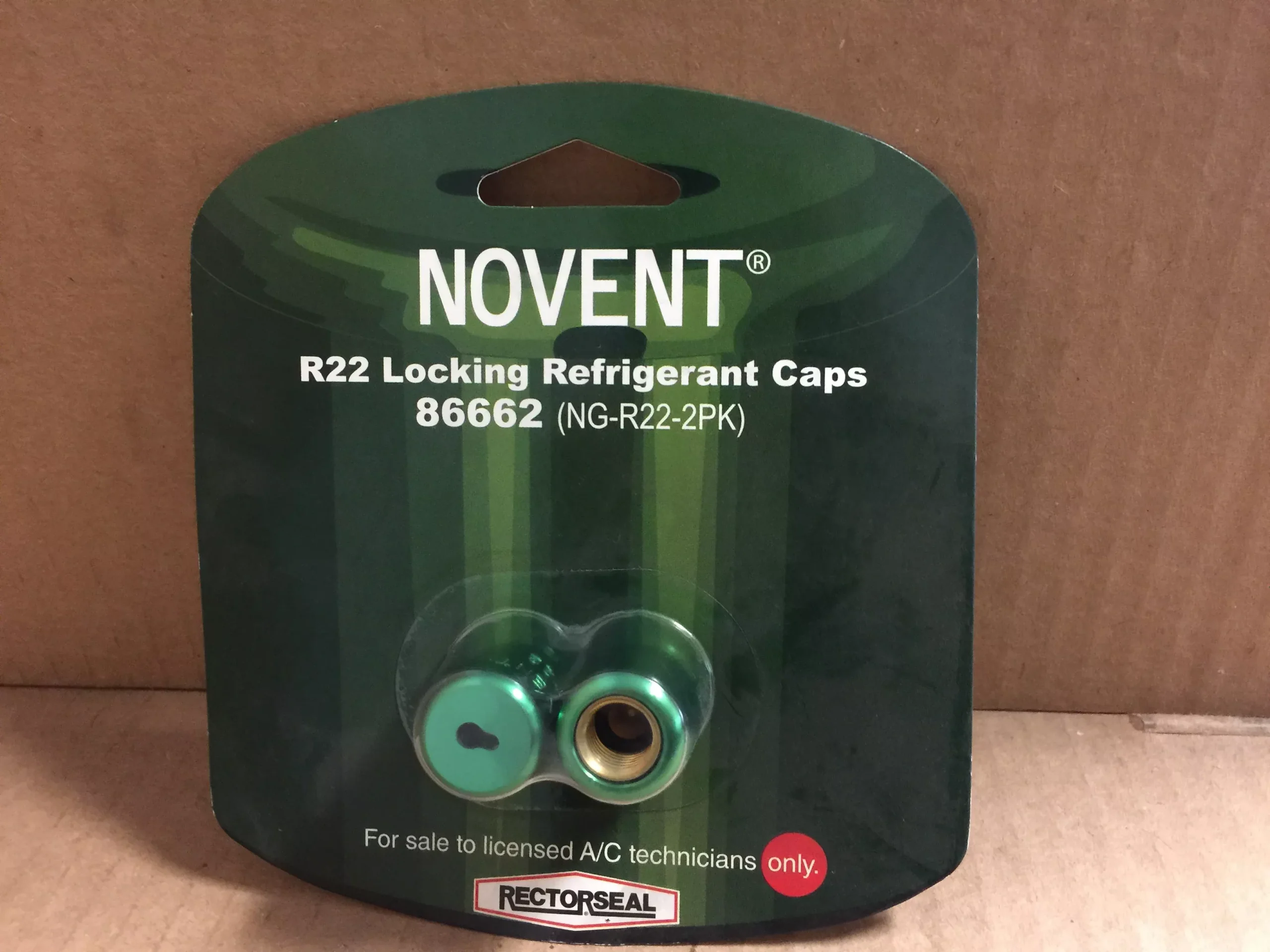 1/4" Thread Green Novent R22 Locking Refrigerant Cap; 2Pk