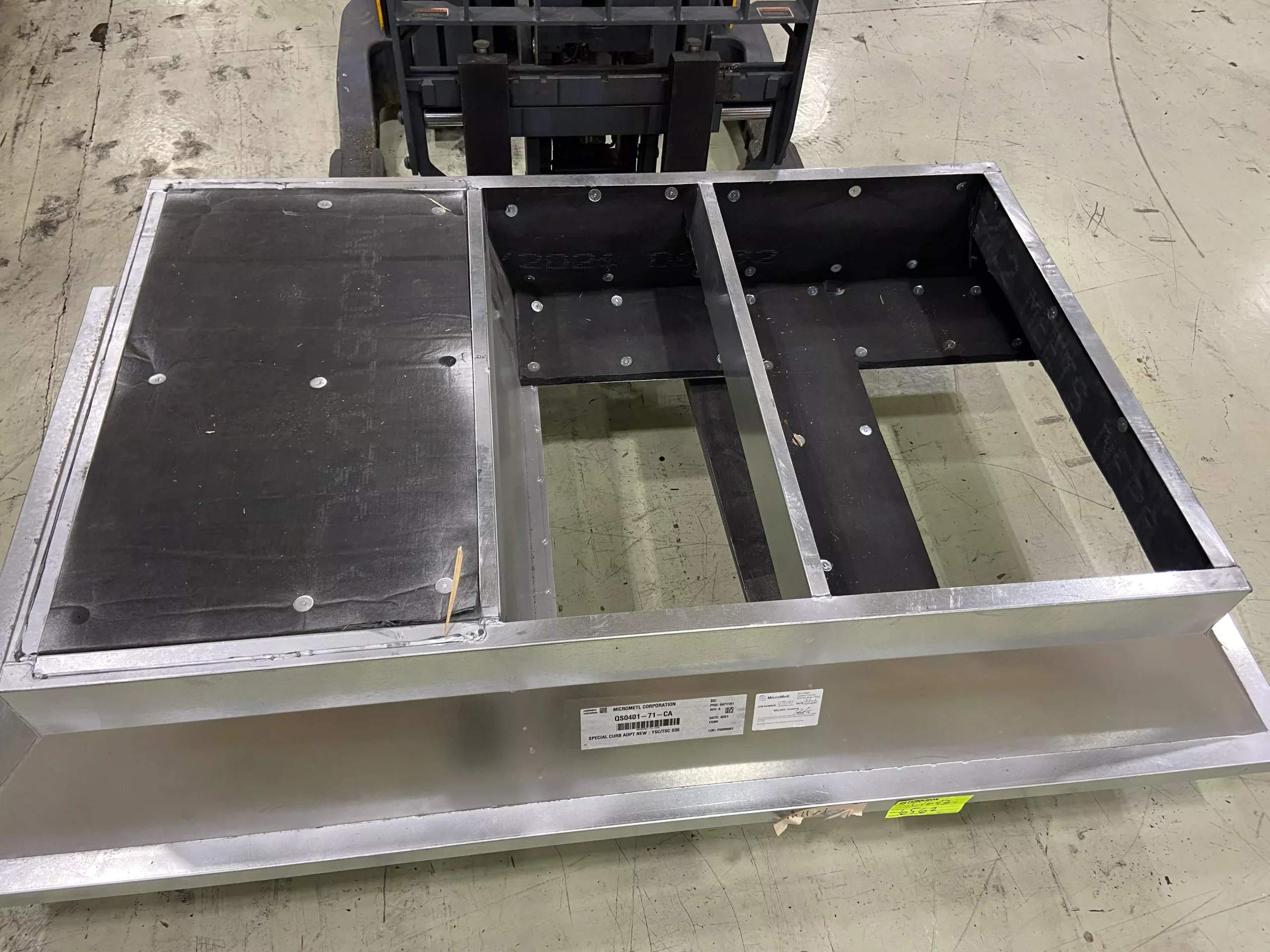 14" High Roof Curb Adapter