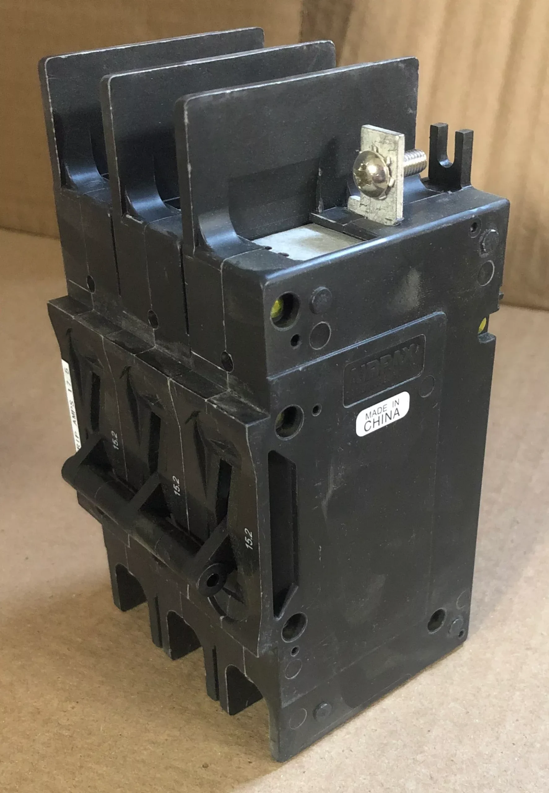 3 Pole 152 A 219 Multi-Pole Series Hyd Mag Cir Brkr Protector/For Manu