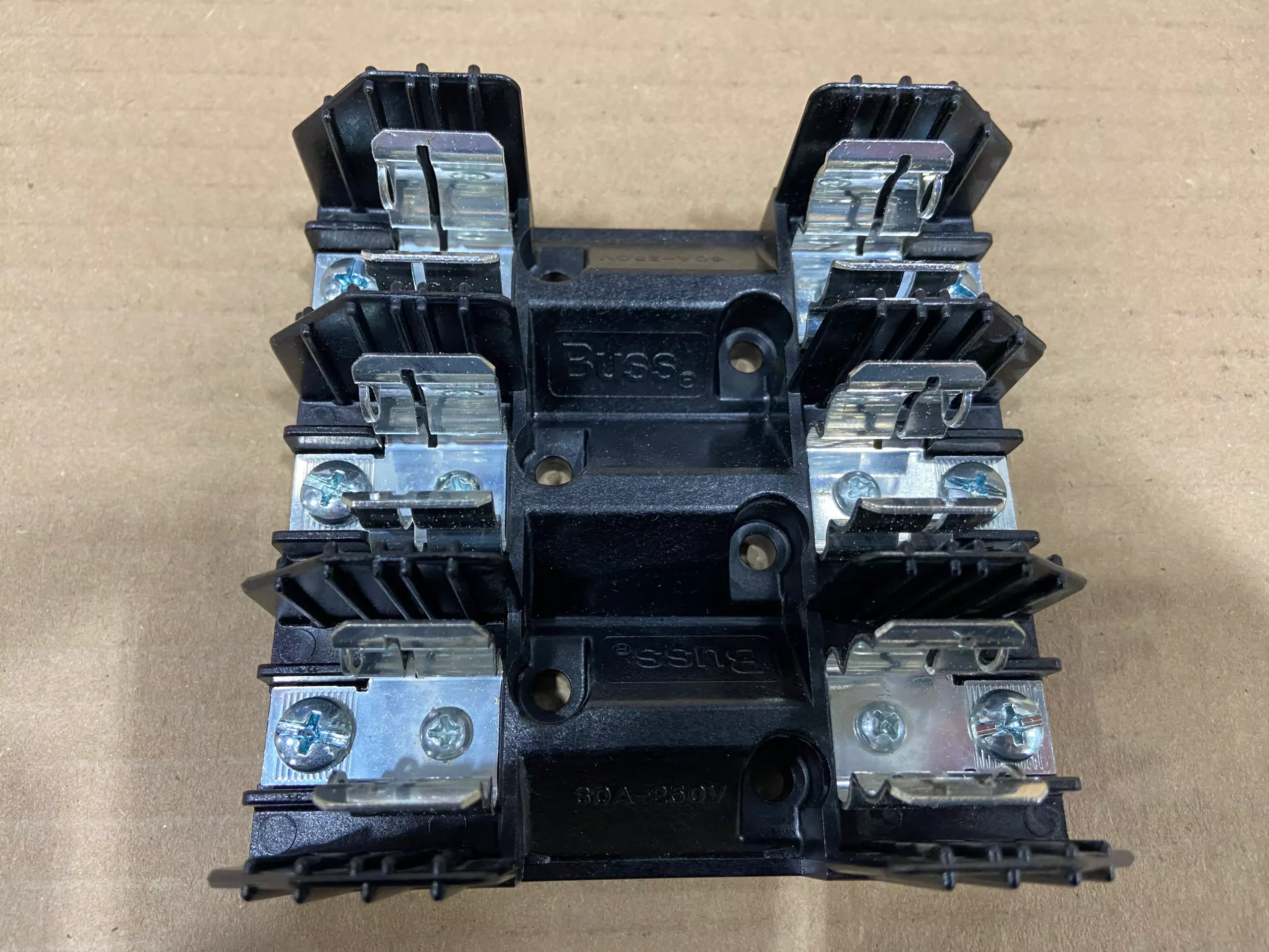 3 POLE 60AMP CLASS H FUSE BLOCK, 250 VOLT