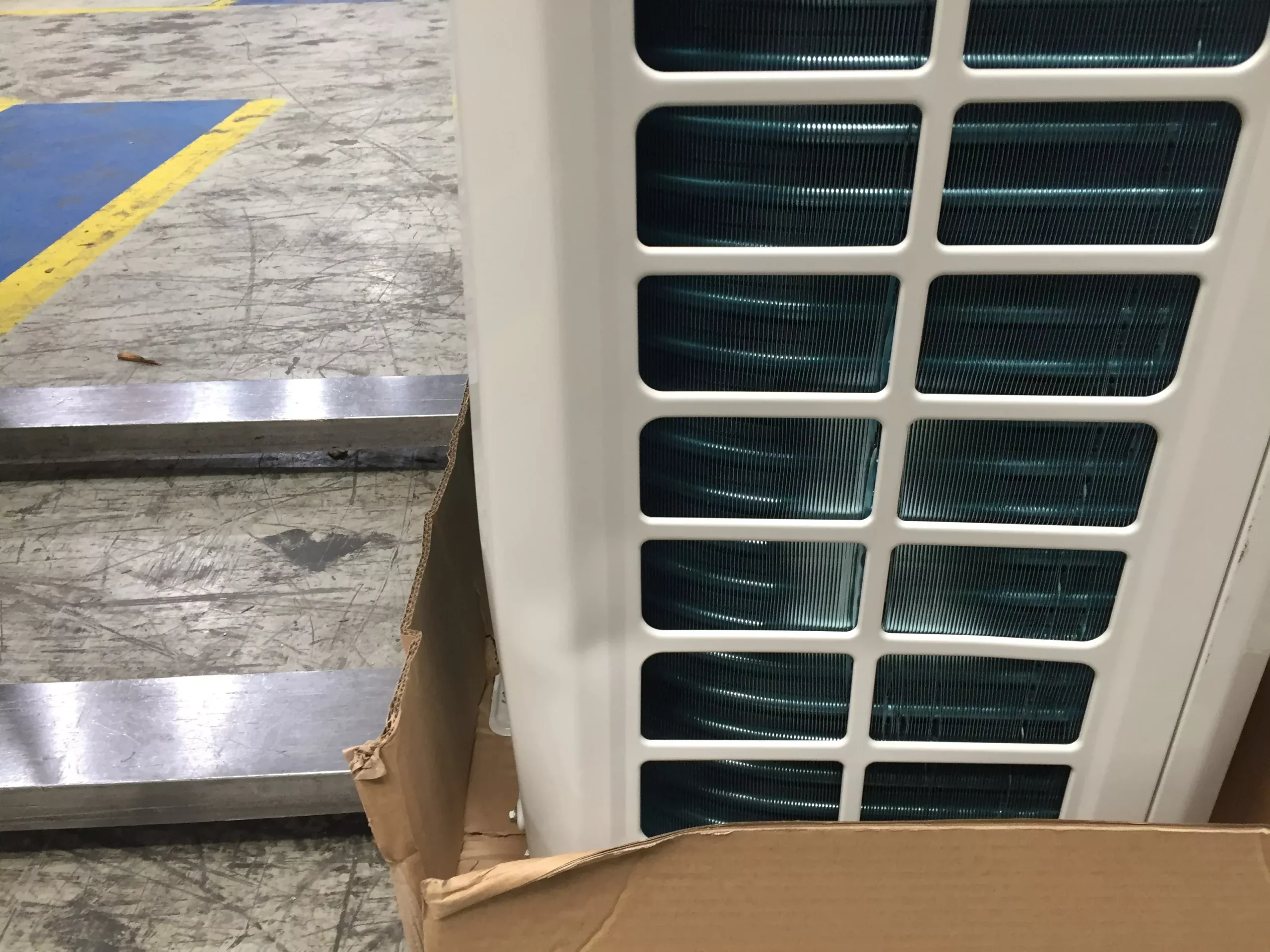 42,000 Btu Inverter Type Single-Zone Outdoor Mini-Split Heat Pump, 20
