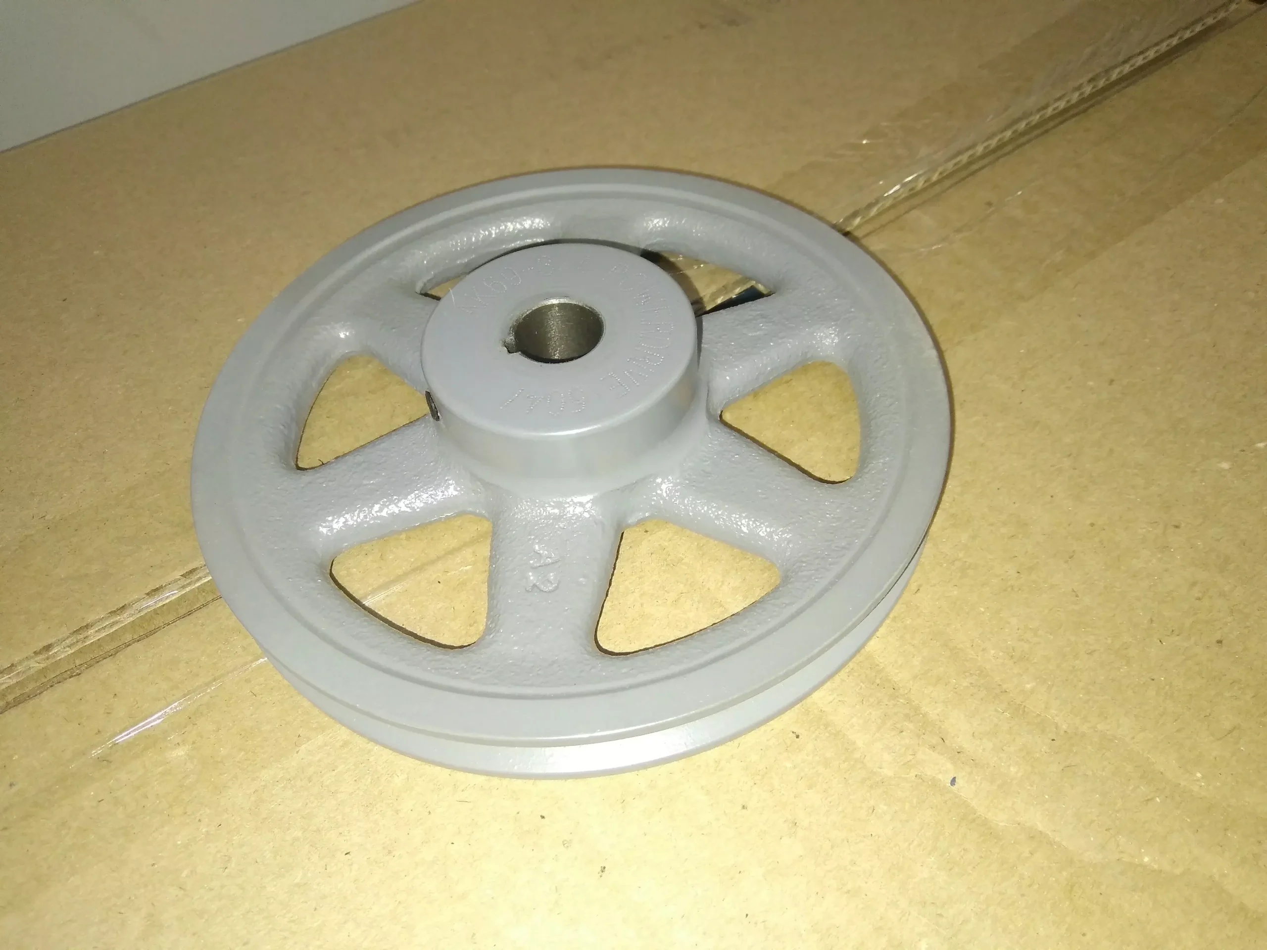 6-3/4" DIA SINGLE GROOVE PULLEY 3/4" BORE KEYED WITH SET SCREW