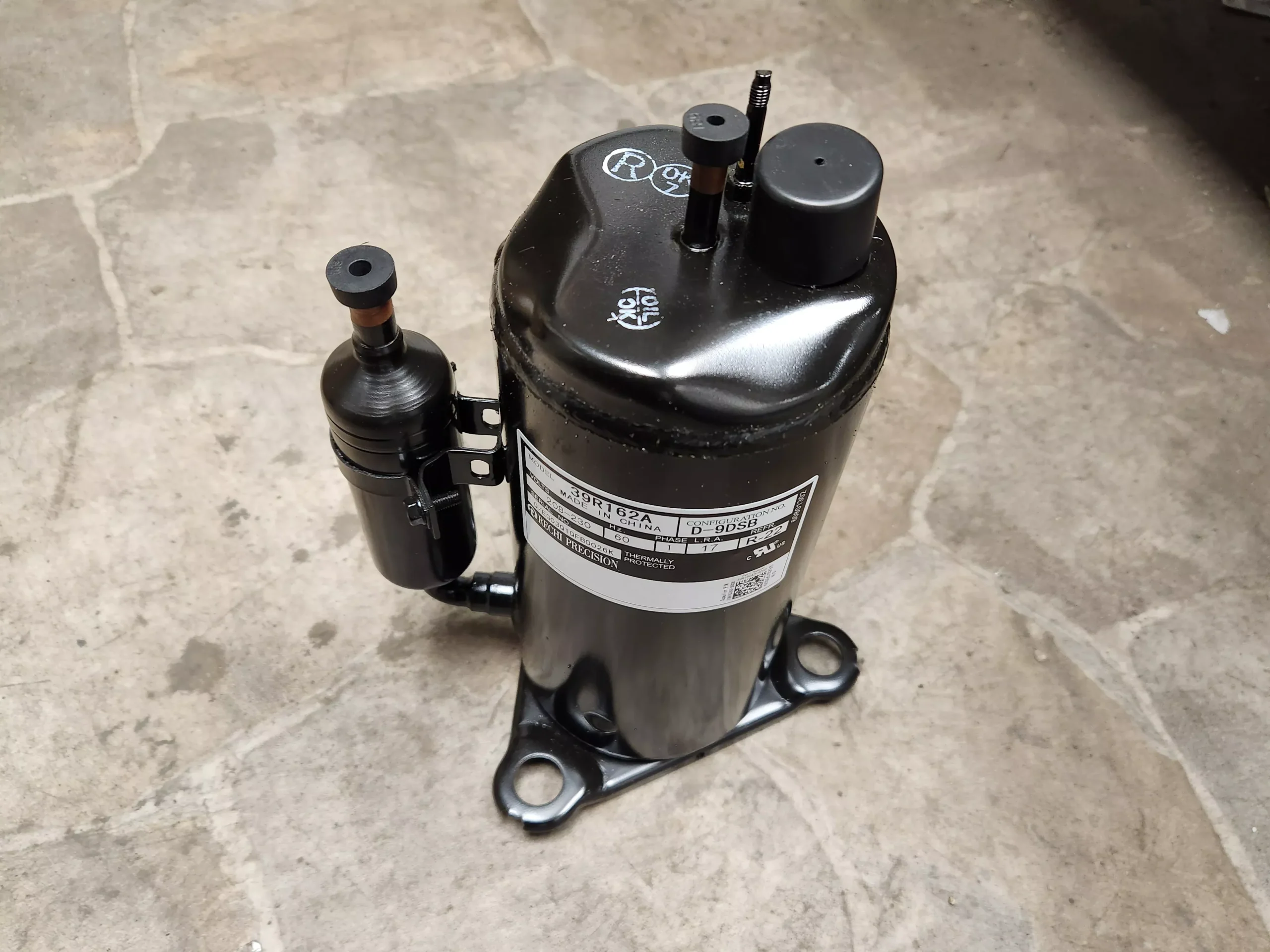 7500 Btu Rotary Compressor 208/230/60/1 R22