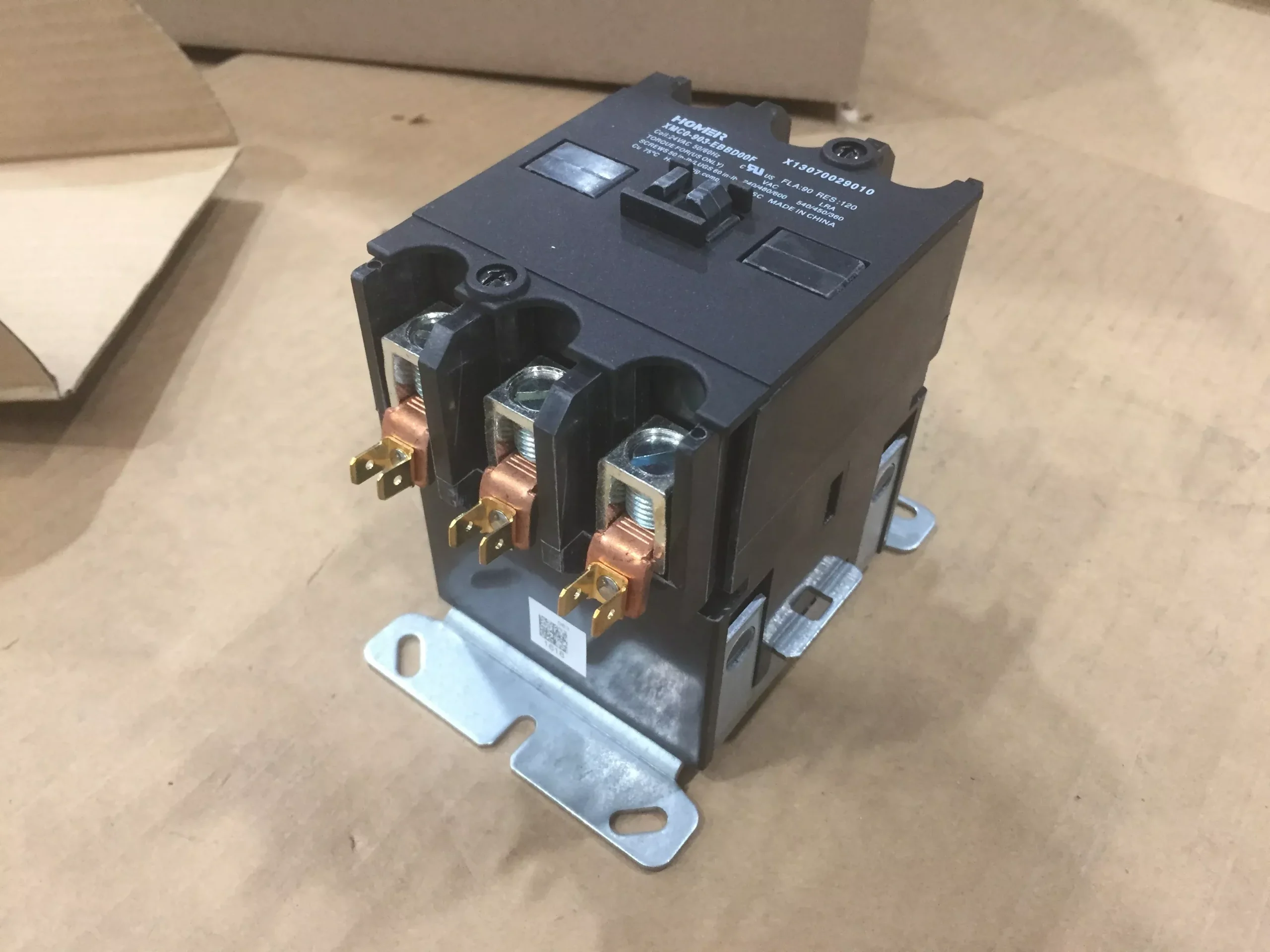 90 Fla Contactor 24 VAC 3 Pole