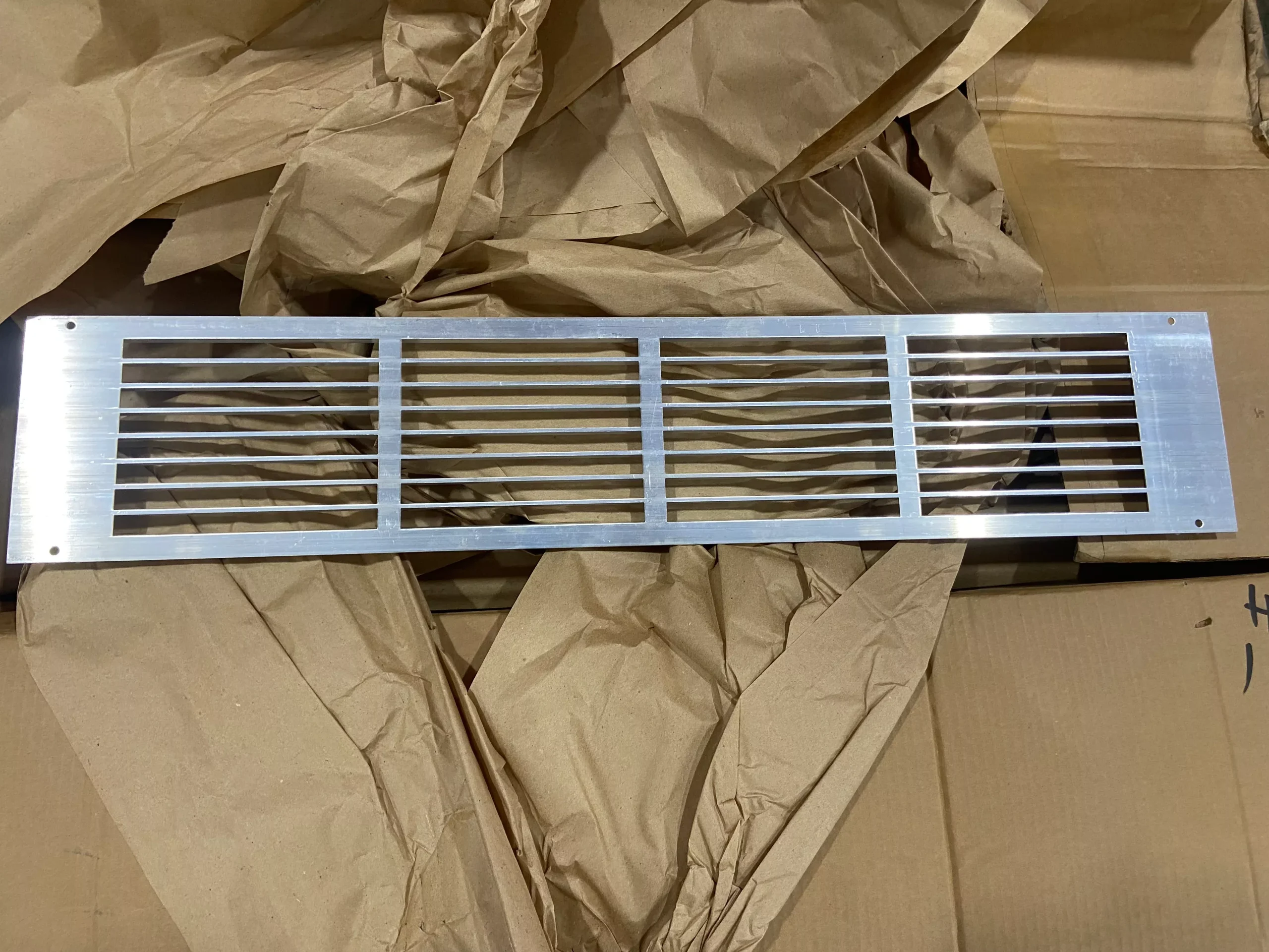 Discharge Air Grille