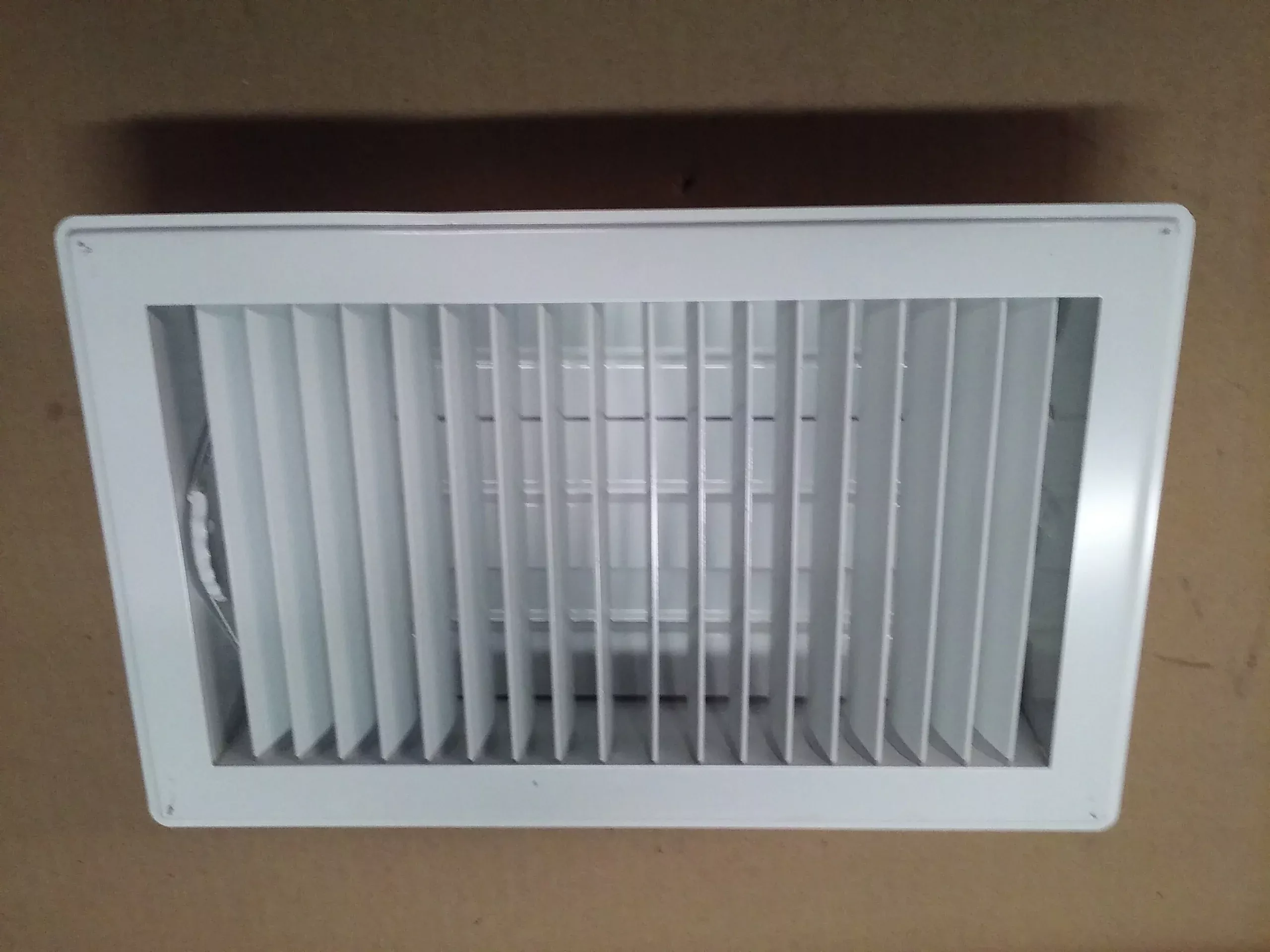 HEAVY GAUGE STEEL FLOOR REGISTER 6" X 10"/WHITE