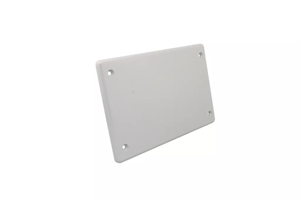 IPX 077748 PVC TRIPLE GANG COV. PLA