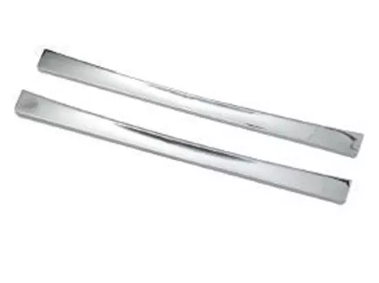 VesselView 8M6001765 4 Chrome Accent - Top/Bottom w/Mercury Logo - Fit