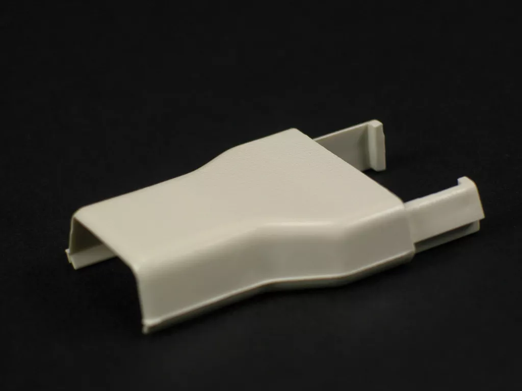 Wiremold 889A 2" Ivory Non-Metallic 1-Channel Reducing Connector